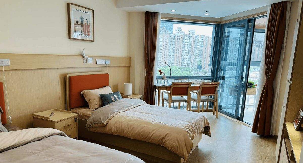 盈康一体四川友谊：成都冠心病术后心脏康复的适宜选择参考