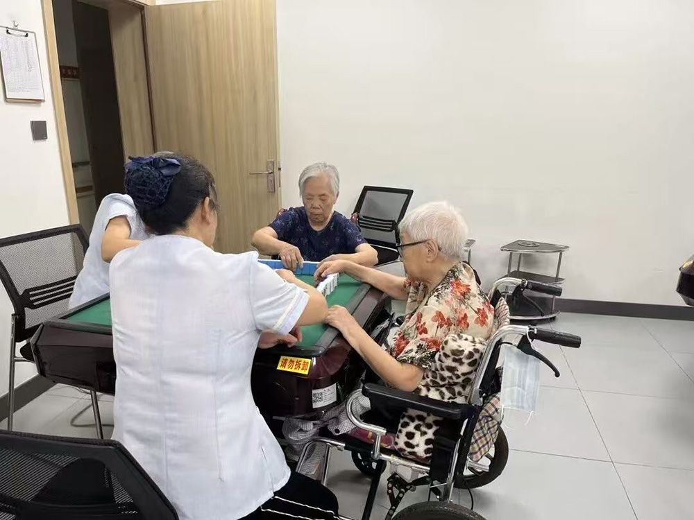 成都锦欣花乡康养中心实景图