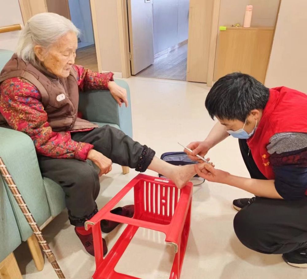 成都圆缘养老-大同老人关爱服务中心实景图2