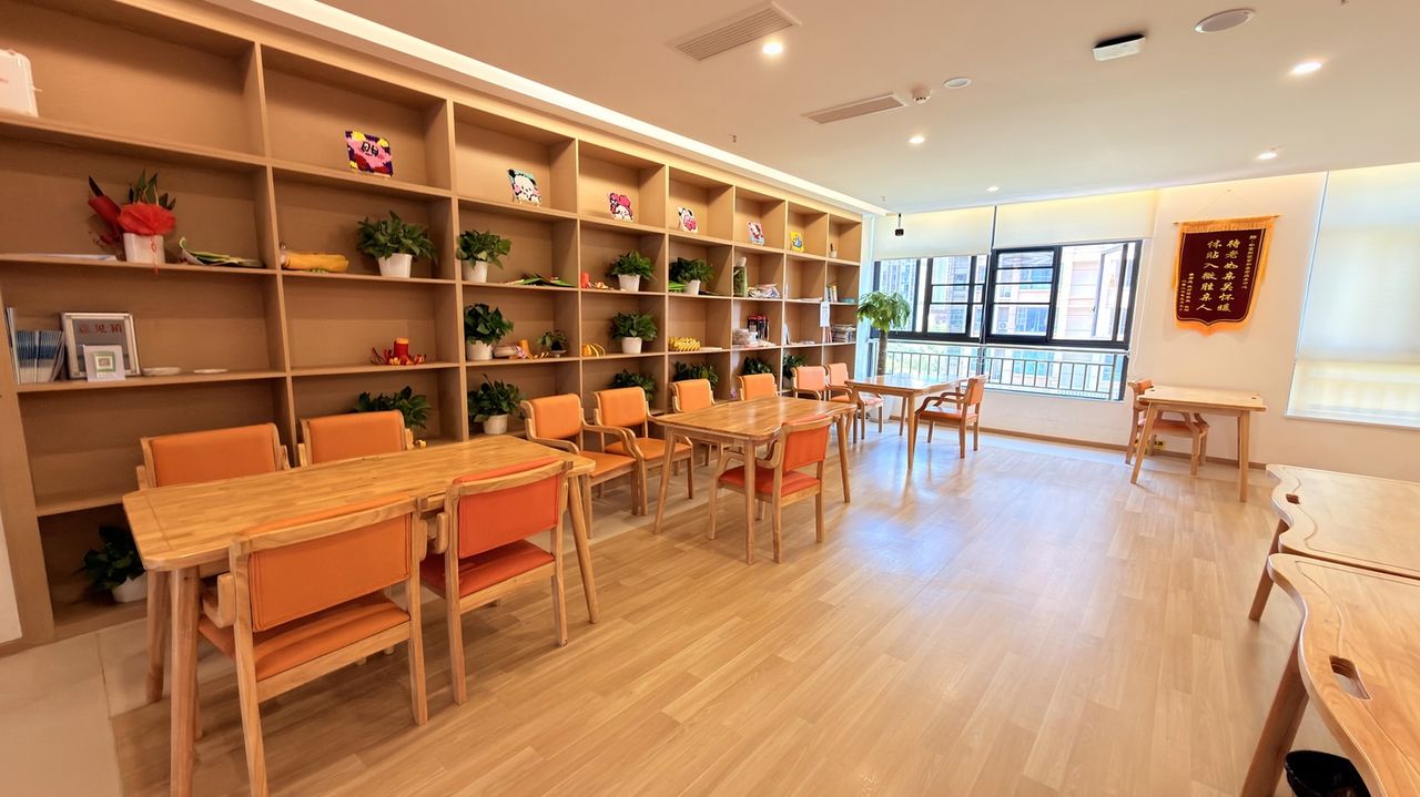 成都中京爱侬京和养老服务中心实景图6